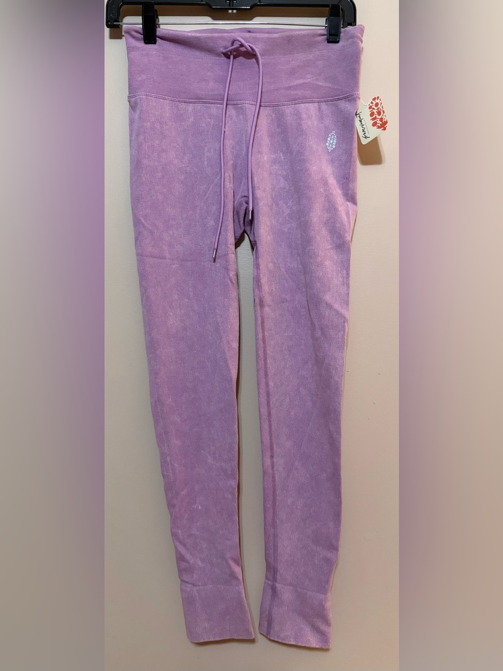 NWT FP Movement by Free People Go To Leggings in Washed Chive Blossom Sz M/L - Picture 2 of 4